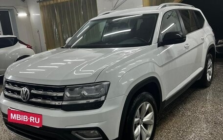 Volkswagen Teramont I, 2018 год, 2 850 000 рублей, 2 фотография