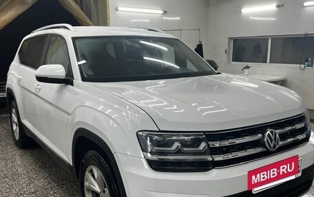 Volkswagen Teramont I, 2018 год, 2 850 000 рублей, 3 фотография