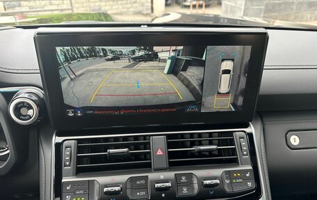 Toyota Land Cruiser, 2024 год, 13 190 000 рублей, 16 фотография