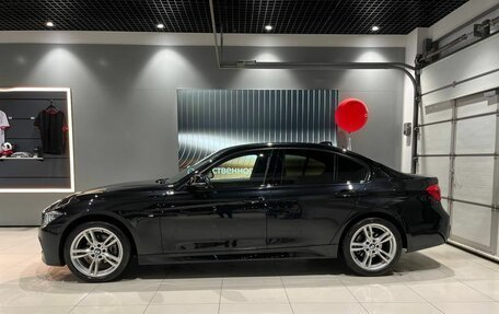 BMW 3 серия, 2018 год, 2 900 000 рублей, 2 фотография