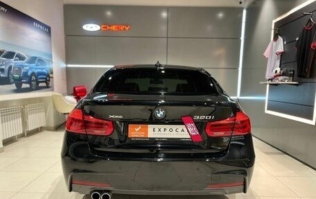 BMW 3 серия, 2018 год, 2 900 000 рублей, 4 фотография