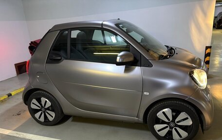 Smart Fortwo III, 2019 год, 2 550 000 рублей, 6 фотография