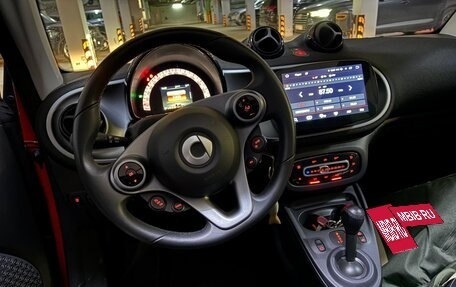 Smart Fortwo III, 2019 год, 2 550 000 рублей, 8 фотография
