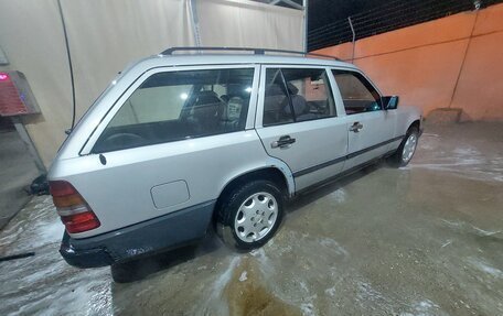 Mercedes-Benz E-Класс, 1992 год, 350 000 рублей, 8 фотография