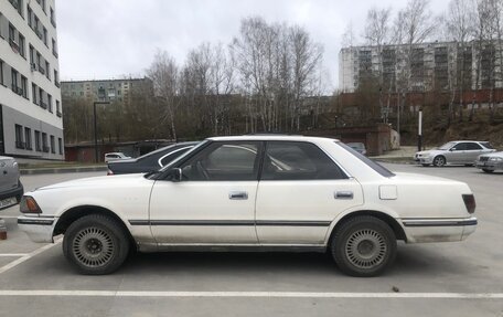 Toyota Crown, 1989 год, 209 000 рублей, 1 фотография