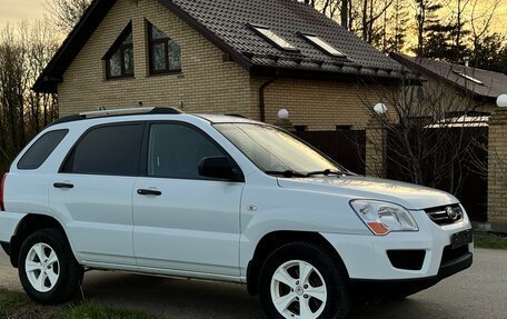 KIA Sportage II, 2010 год, 1 050 000 рублей, 2 фотография