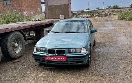 BMW 3 серия, 1996 год, 260 000 рублей, 11 фотография
