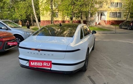 Hyundai Grandeur, 2022 год, 5 750 000 рублей, 4 фотография
