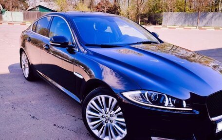 Jaguar XF I рестайлинг, 2012 год, 2 000 000 рублей, 13 фотография