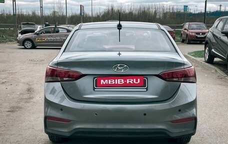 Hyundai Solaris II рестайлинг, 2017 год, 680 000 рублей, 6 фотография