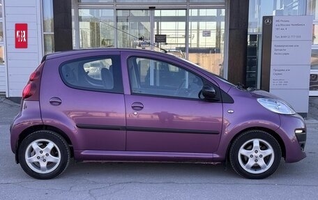 Peugeot 107 I рестайлинг, 2014 год, 490 000 рублей, 4 фотография