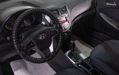 Hyundai Solaris II рестайлинг, 2015 год, 1 169 000 рублей, 8 фотография