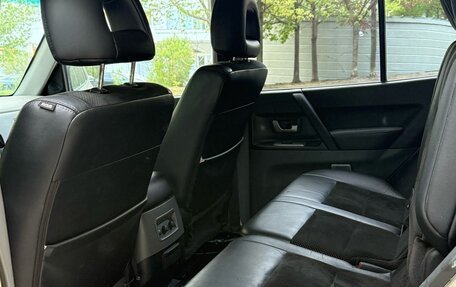 Mitsubishi Pajero III рестайлинг, 2006 год, 1 170 000 рублей, 11 фотография