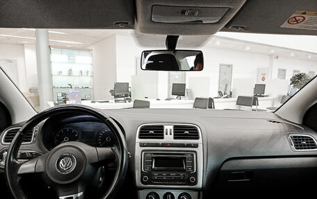 Volkswagen Polo VI (EU Market), 2013 год, 607 000 рублей, 18 фотография
