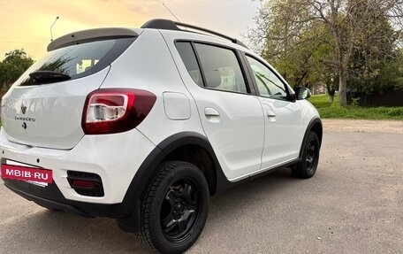 Renault Sandero II рестайлинг, 2019 год, 850 000 рублей, 5 фотография