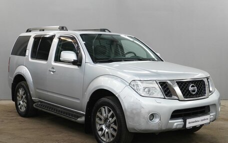 Nissan Pathfinder, 2010 год, 1 300 000 рублей, 3 фотография