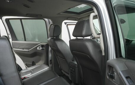 Nissan Pathfinder, 2010 год, 1 300 000 рублей, 11 фотография