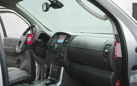 Nissan Pathfinder, 2010 год, 1 300 000 рублей, 12 фотография