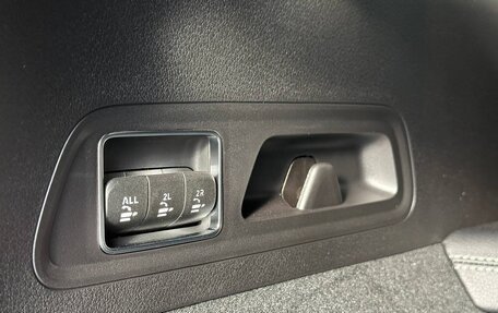 Mercedes-Benz GLS, 2024 год, 15 800 000 рублей, 24 фотография