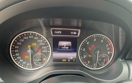 Mercedes-Benz A-Класс, 2013 год, 1 750 000 рублей, 2 фотография