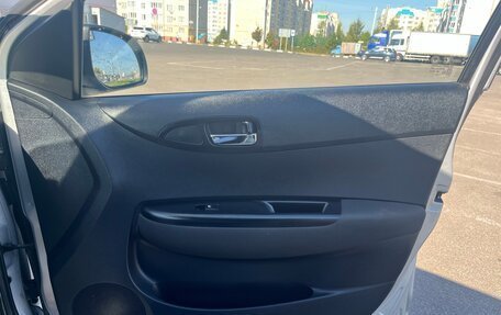 Hyundai i20 IB рестайлинг, 2010 год, 600 000 рублей, 6 фотография