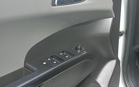 Chevrolet Aveo III, 2014 год, 880 000 рублей, 14 фотография
