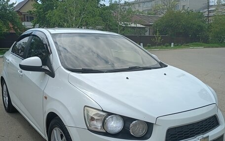Chevrolet Aveo III, 2014 год, 880 000 рублей, 2 фотография