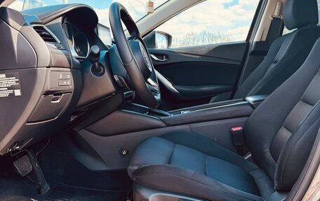 Mazda 6, 2017 год, 1 700 000 рублей, 19 фотография