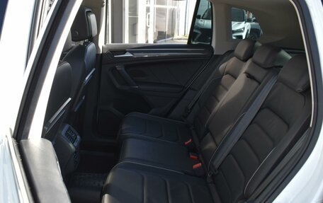 Volkswagen Tiguan II, 2018 год, 3 250 000 рублей, 9 фотография
