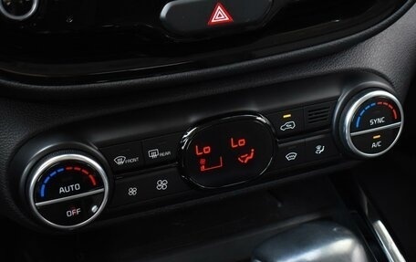 KIA Soul III, 2019 год, 1 990 000 рублей, 18 фотография