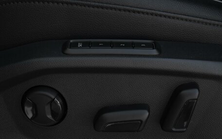 Volkswagen Tiguan II, 2018 год, 3 250 000 рублей, 21 фотография