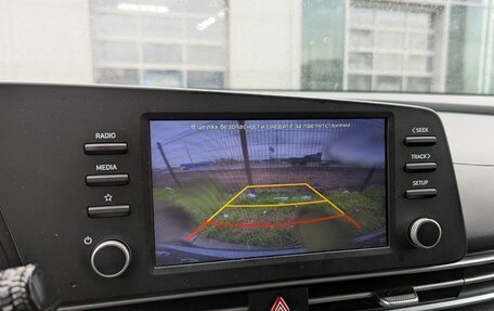 Hyundai Elantra, 2021 год, 1 735 000 рублей, 7 фотография
