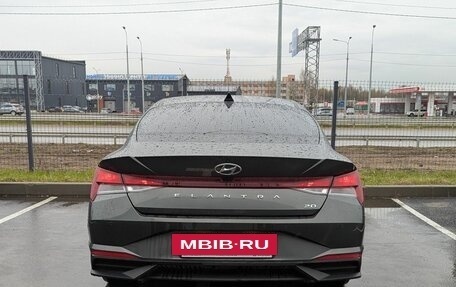 Hyundai Elantra, 2021 год, 1 735 000 рублей, 4 фотография