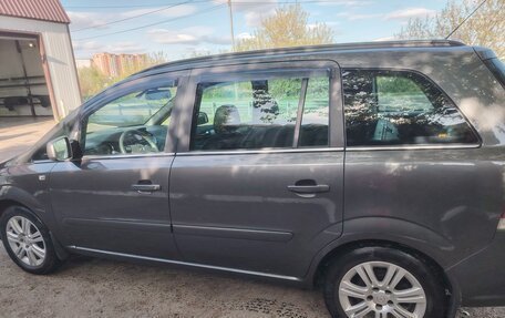 Opel Zafira B, 2011 год, 635 000 рублей, 6 фотография