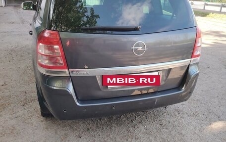 Opel Zafira B, 2011 год, 635 000 рублей, 4 фотография