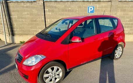 Mercedes-Benz A-Класс, 2012 год, 955 000 рублей, 3 фотография
