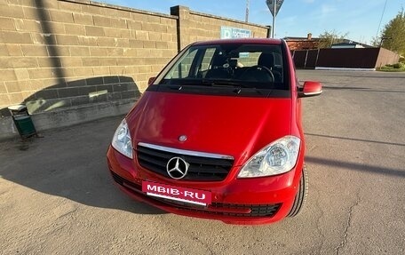 Mercedes-Benz A-Класс, 2012 год, 955 000 рублей, 4 фотография