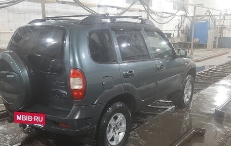 Chevrolet Niva I рестайлинг, 2006 год, 310 000 рублей, 5 фотография