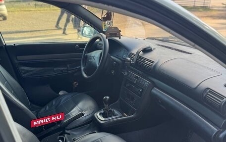 Audi A4, 1996 год, 340 000 рублей, 8 фотография