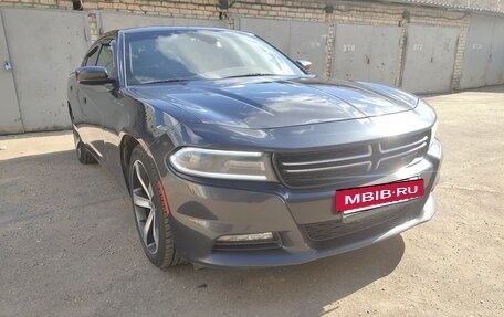 Dodge Charger, 2017 год, 3 050 000 рублей, 26 фотография