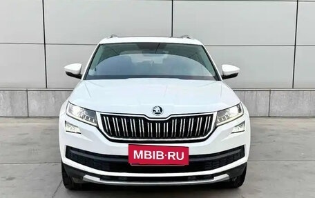 Skoda Kodiaq I, 2021 год, 1 910 000 рублей, 2 фотография