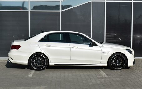 Mercedes-Benz E-Класс AMG, 2013 год, 4 000 000 рублей, 5 фотография