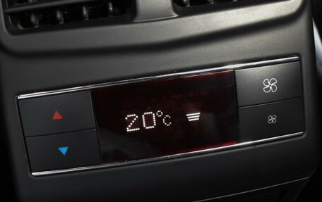 Mercedes-Benz E-Класс AMG, 2013 год, 4 000 000 рублей, 23 фотография
