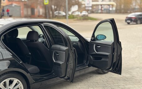 BMW 3 серия, 2008 год, 925 000 рублей, 21 фотография