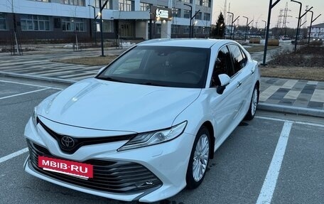 Toyota Camry, 2020 год, 3 500 000 рублей, 3 фотография