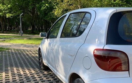 Toyota Vitz, 2000 год, 450 000 рублей, 5 фотография