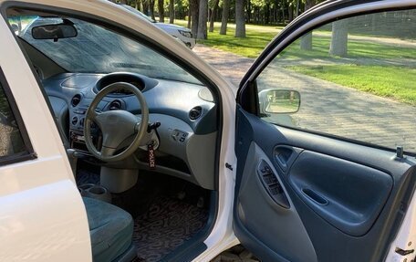 Toyota Vitz, 2000 год, 450 000 рублей, 14 фотография