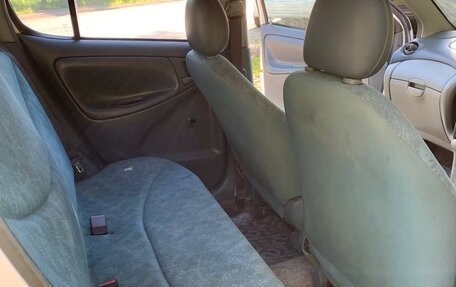 Toyota Vitz, 2000 год, 450 000 рублей, 10 фотография