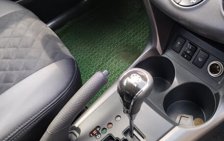 Toyota RAV4, 2011 год, 1 600 000 рублей, 4 фотография