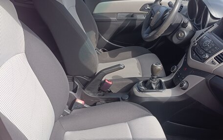 Chevrolet Cruze II, 2012 год, 490 000 рублей, 9 фотография